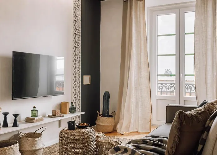 Tassil - 2 Bedrooms In Santos Lisboa